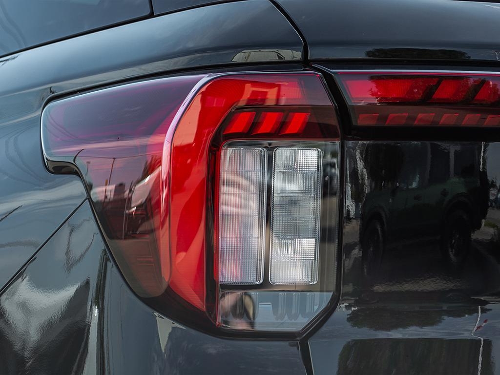 new 2025 Ford Explorer car, priced at $57,464