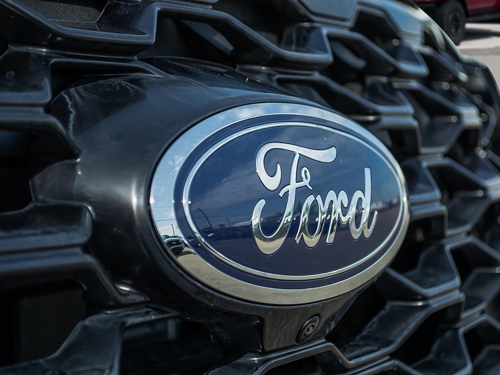 new 2025 Ford Explorer car, priced at $57,464