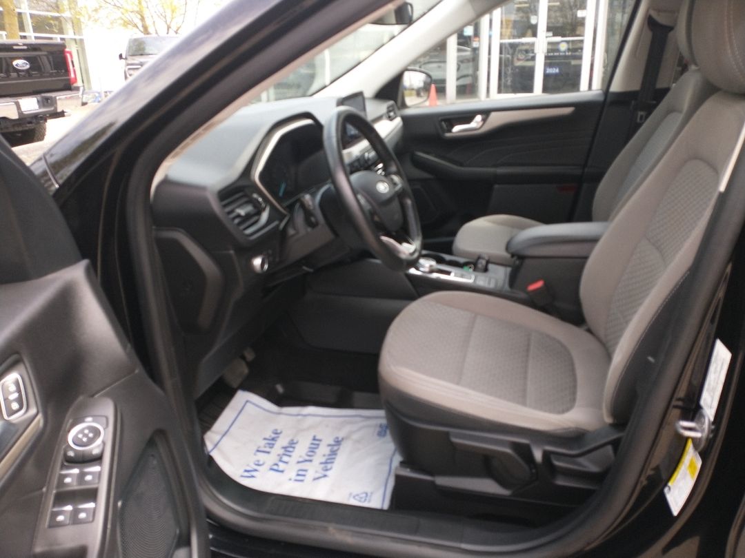 used 2021 Ford Escape car, priced at $23,998