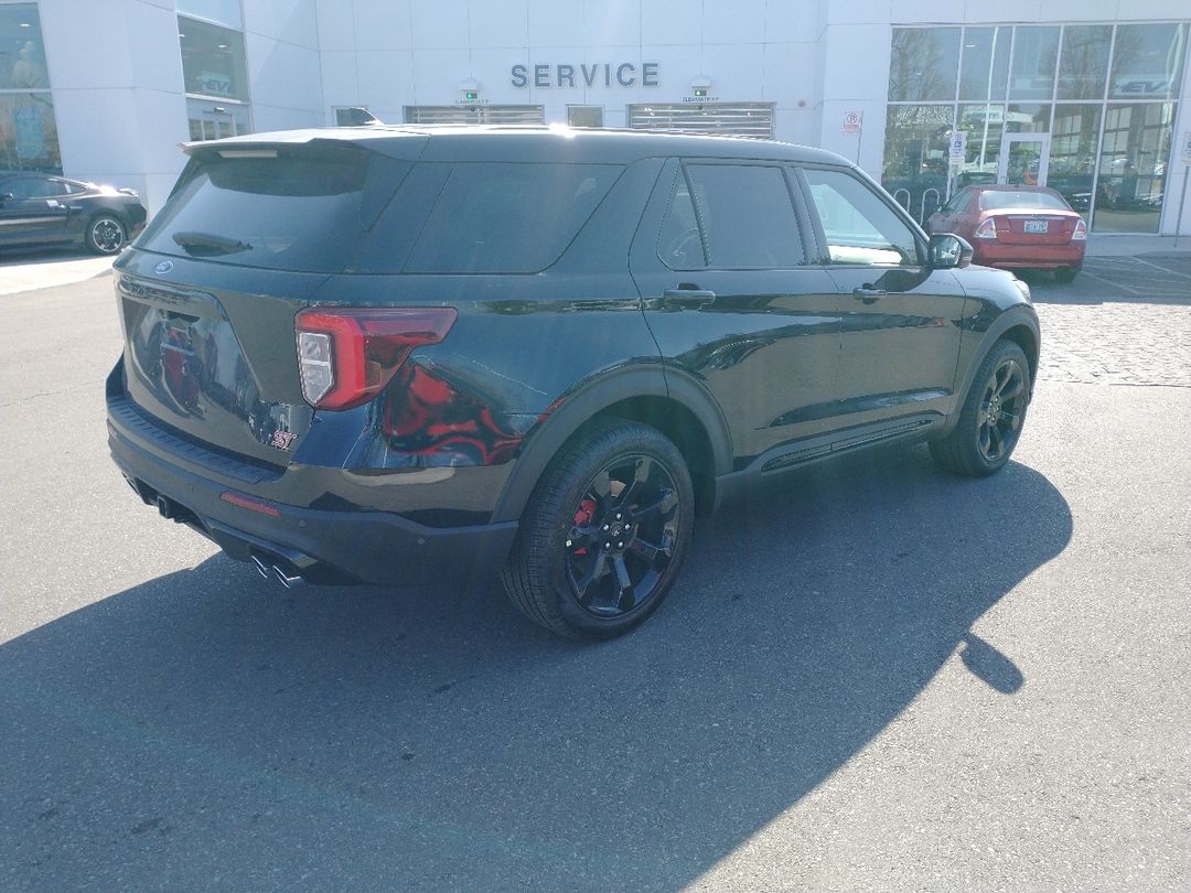used 2021 Ford Explorer car, priced at $43,998