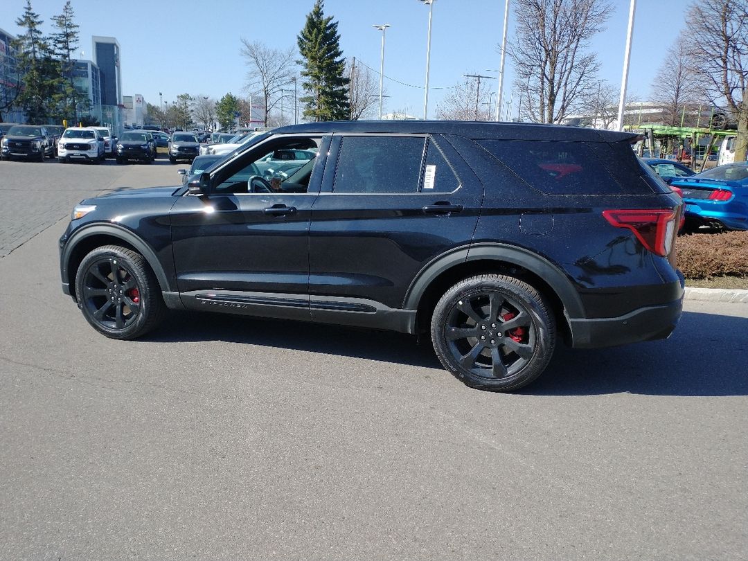 used 2021 Ford Explorer car, priced at $43,998