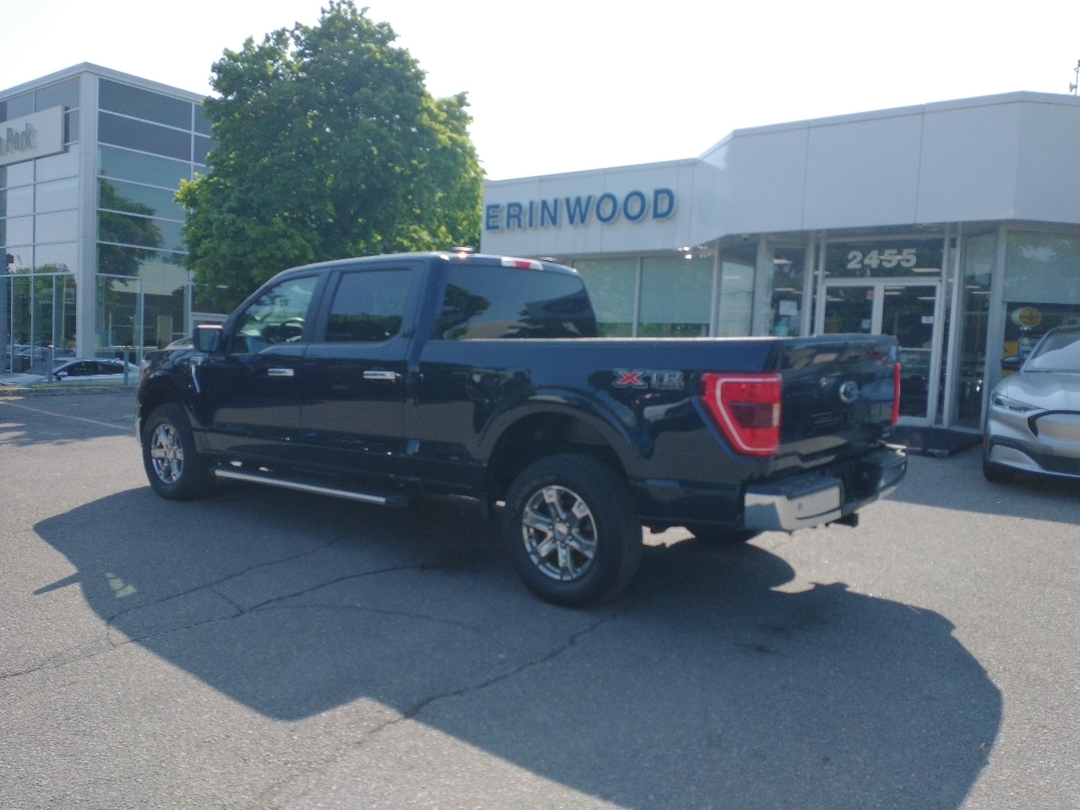 used 2021 Ford F-150 car, priced at $39,397