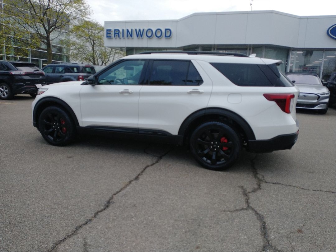 used 2022 Ford Explorer car, priced at $48,998