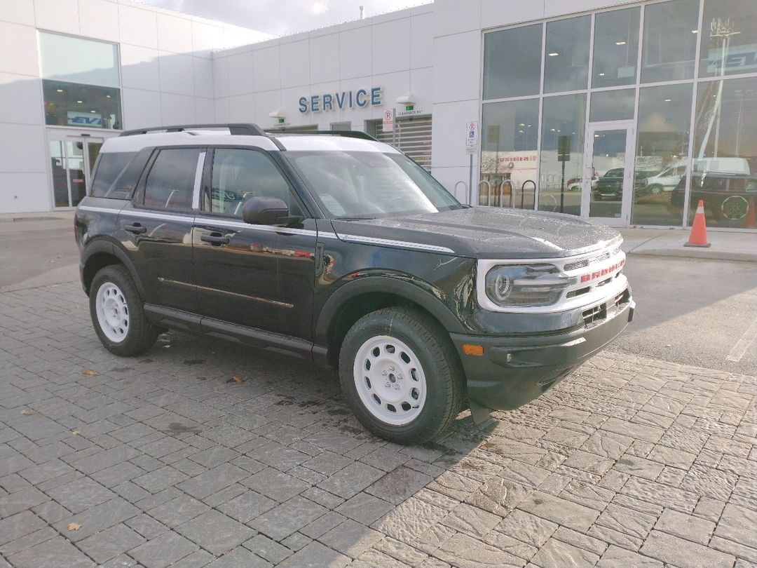 new 2024 Ford Bronco Sport car, priced at $39,835