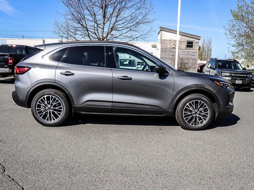 new 2024 Ford Escape car, priced at $54,019