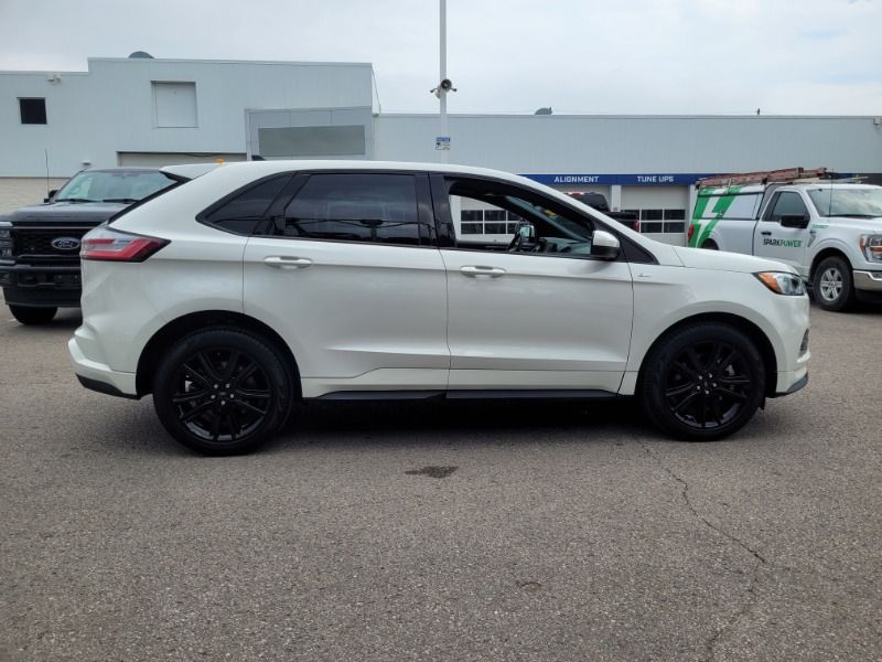 used 2022 Ford Edge car, priced at $33,315