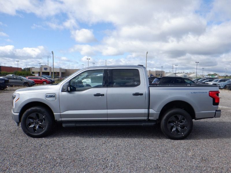 new 2024 Ford F-150 Lightning car, priced at $69,010