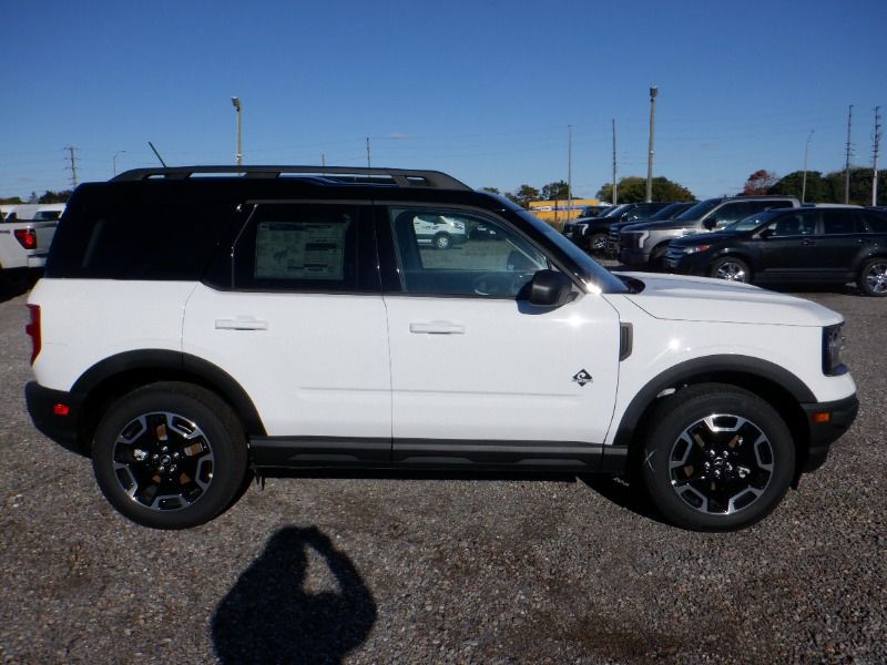 new 2024 Ford Bronco Sport car, priced at $47,635