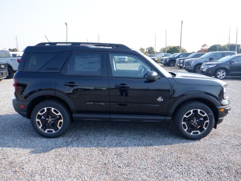 new 2024 Ford Bronco Sport car, priced at $47,635