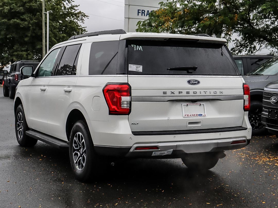 new 2024 Ford Expedition car, priced at $88,415