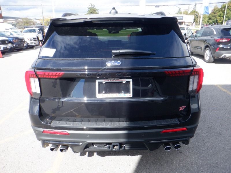 new 2025 Ford Explorer car, priced at $71,430