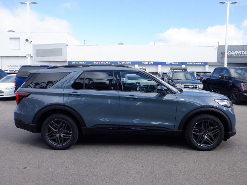 new 2025 Ford Explorer car, priced at $64,780