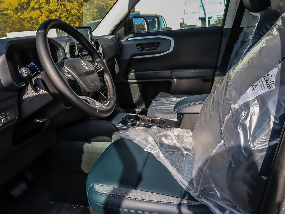 new 2024 Ford Bronco Sport car, priced at $43,670