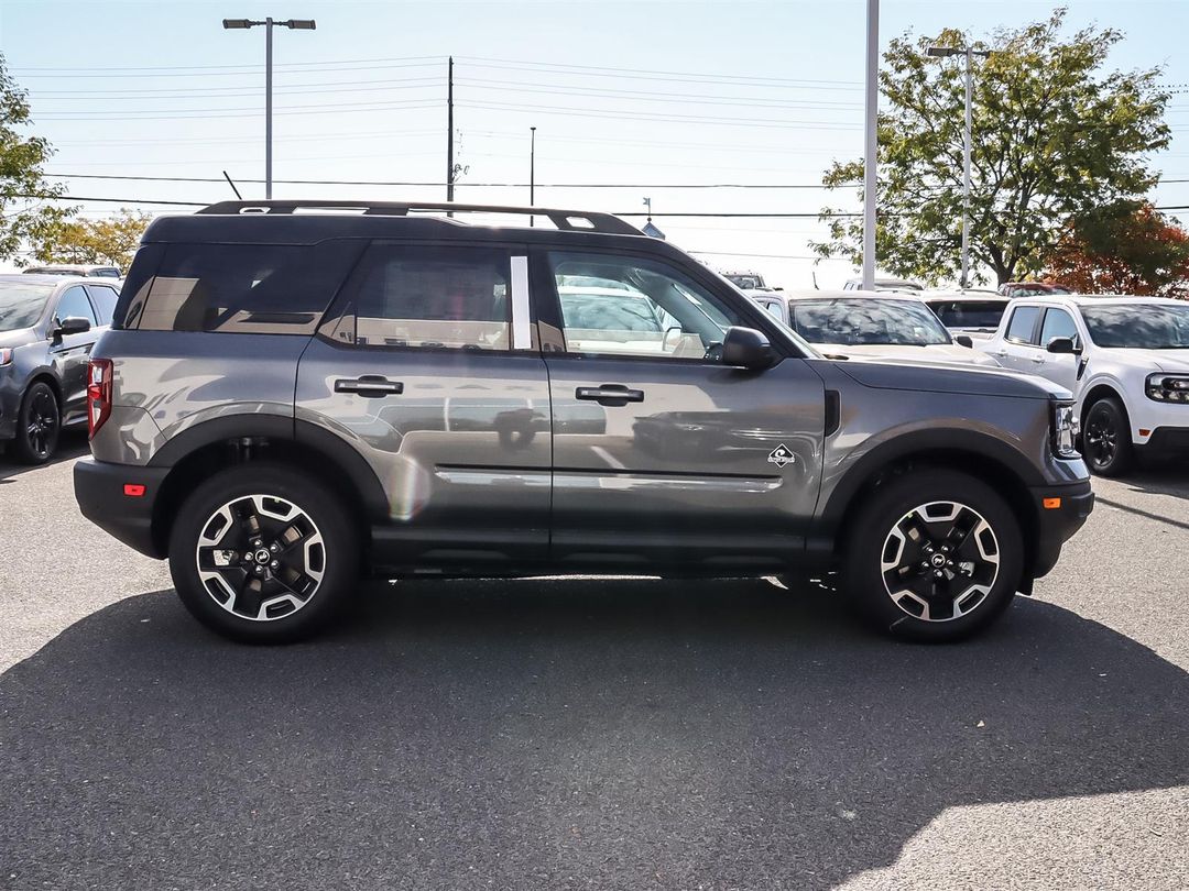 new 2024 Ford Bronco Sport car, priced at $43,670