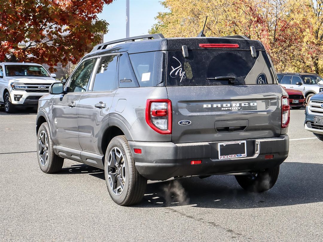 new 2024 Ford Bronco Sport car, priced at $43,670