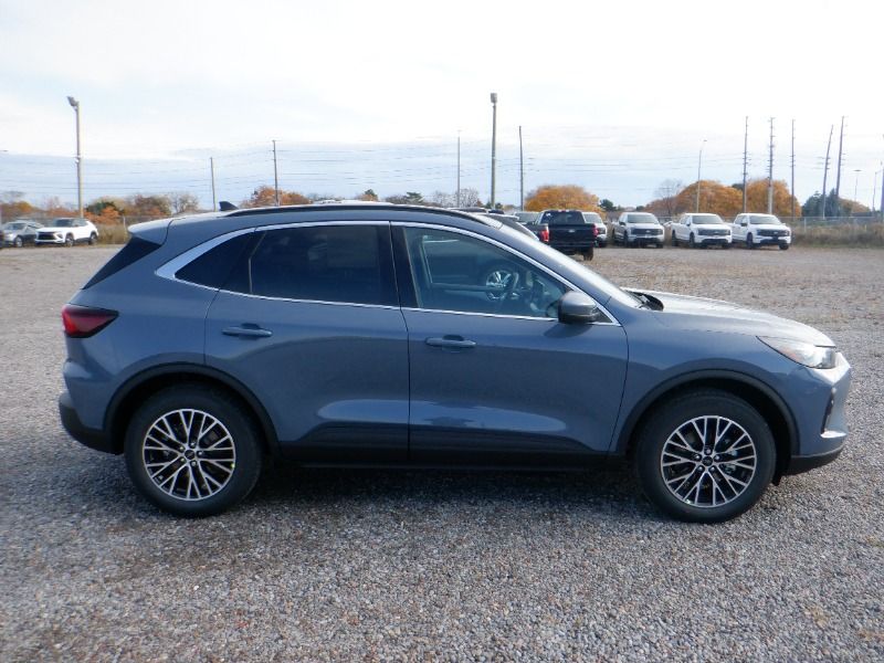 new 2025 Ford Escape car, priced at $52,044