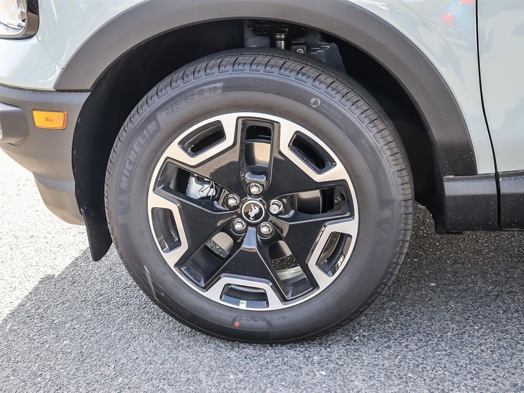 new 2024 Ford Bronco Sport car, priced at $43,670