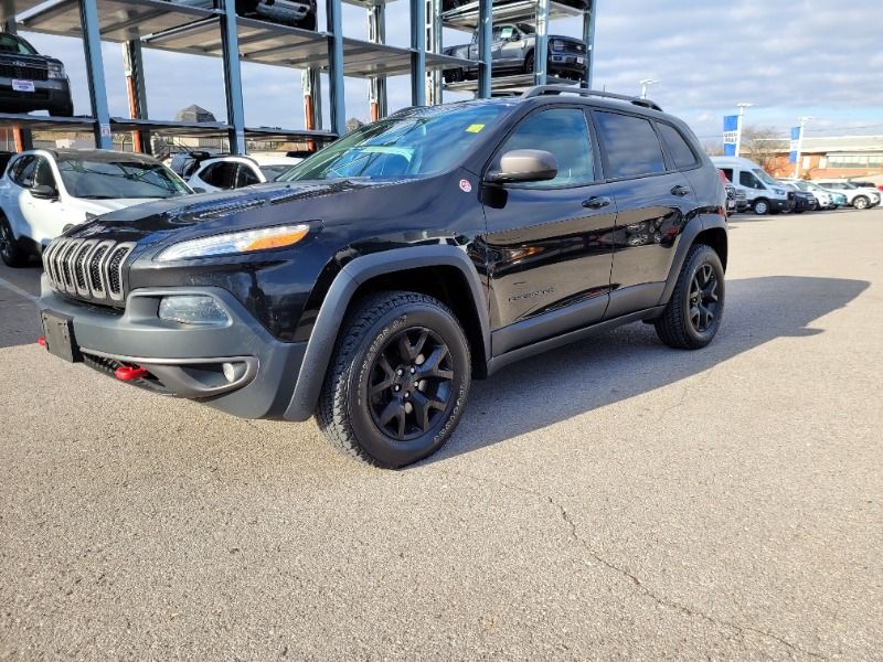 used 2016 Jeep Cherokee car, priced at $16,815