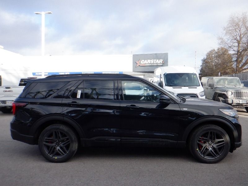 new 2025 Ford Explorer car, priced at $63,930