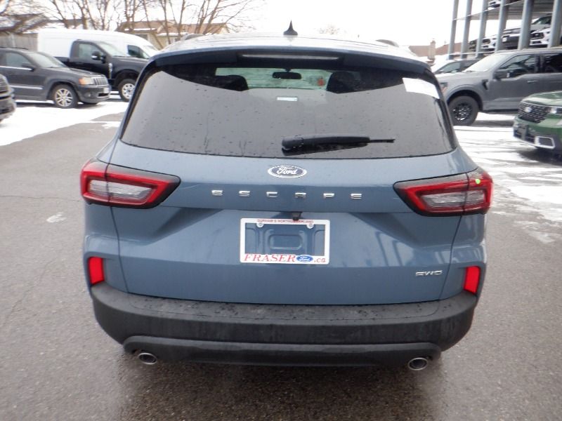 new 2025 Ford Escape car, priced at $40,944