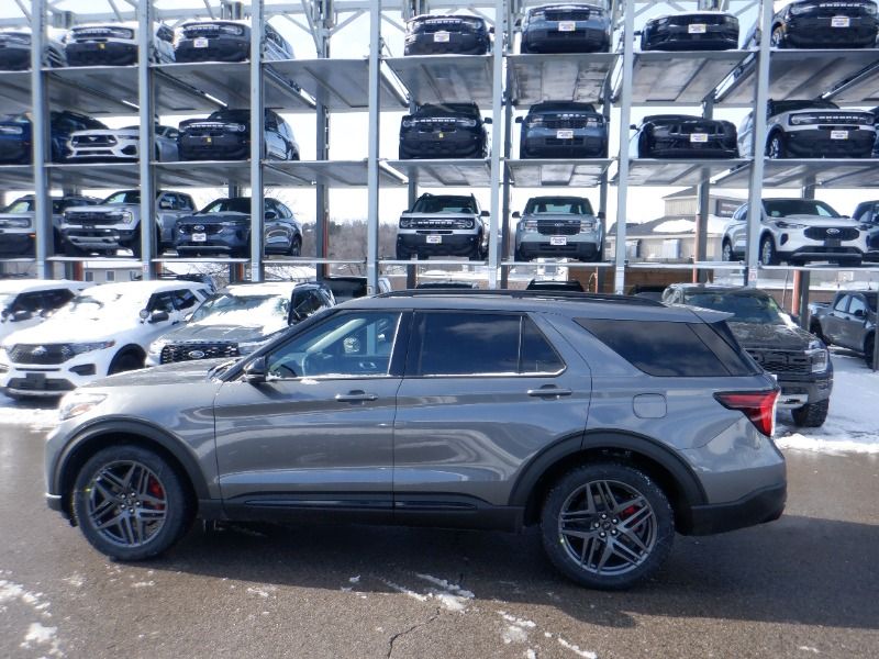 new 2025 Ford Explorer car, priced at $71,680