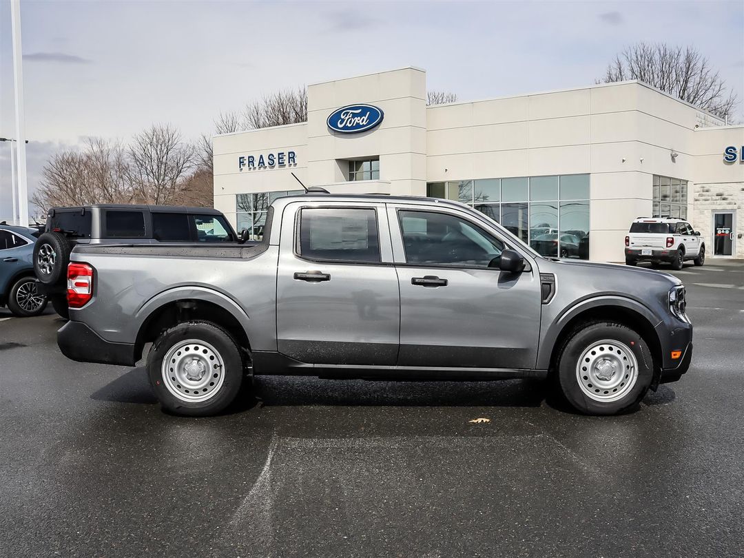 new 2025 Ford Maverick car, priced at $39,915