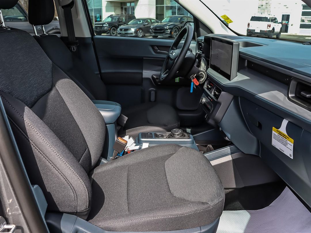 new 2025 Ford Maverick car, priced at $39,915