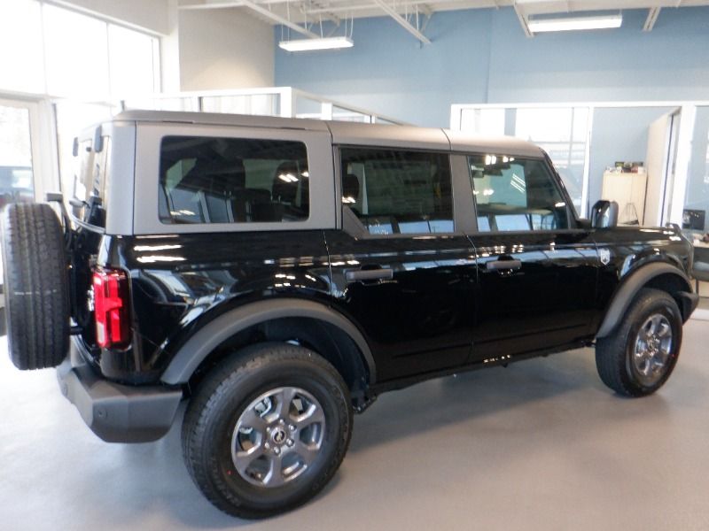 new 2025 Ford Bronco car, priced at $60,155