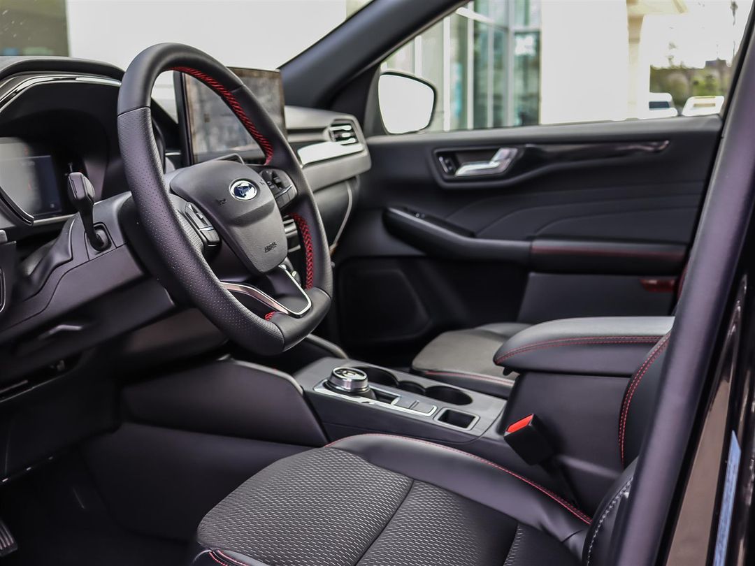 new 2025 Ford Escape car, priced at $48,694