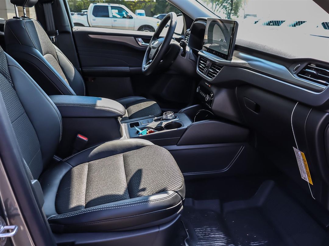 new 2025 Ford Escape car, priced at $44,844