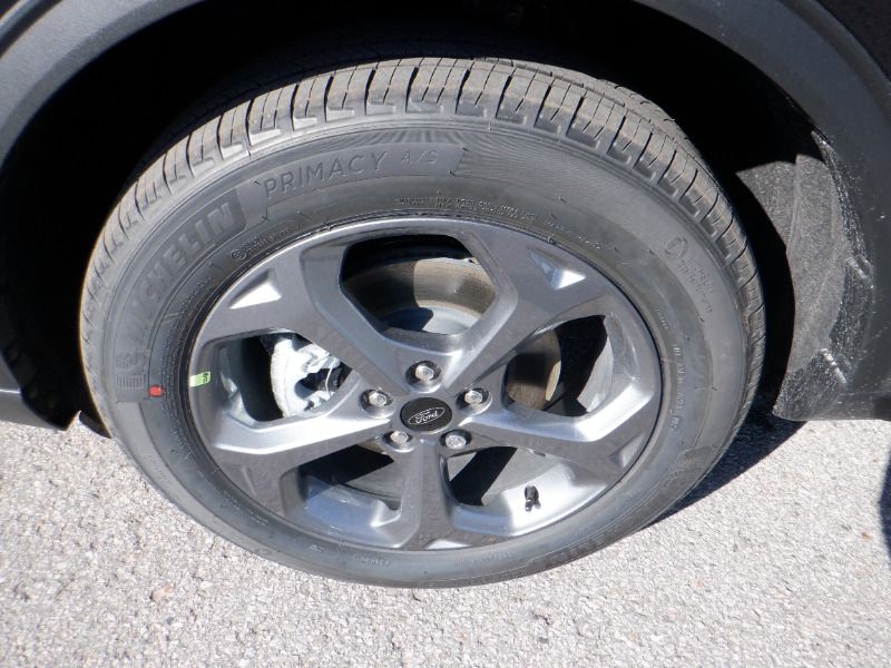 new 2025 Ford Escape car, priced at $42,694