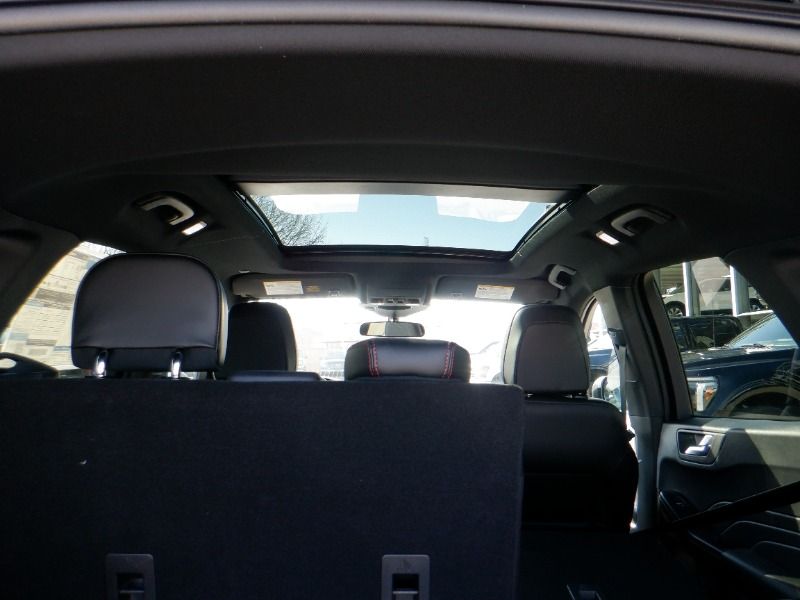 new 2025 Ford Escape car, priced at $42,694