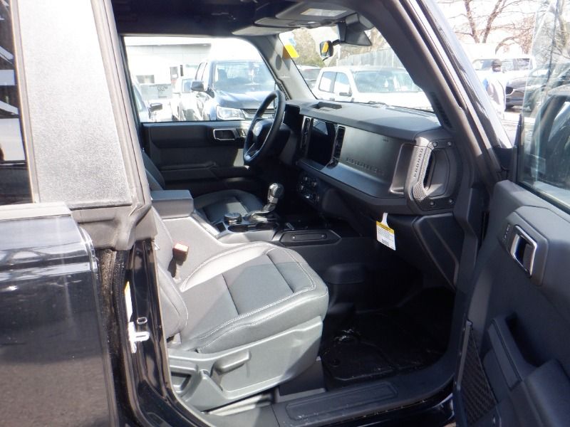 new 2025 Ford Bronco car, priced at $61,695