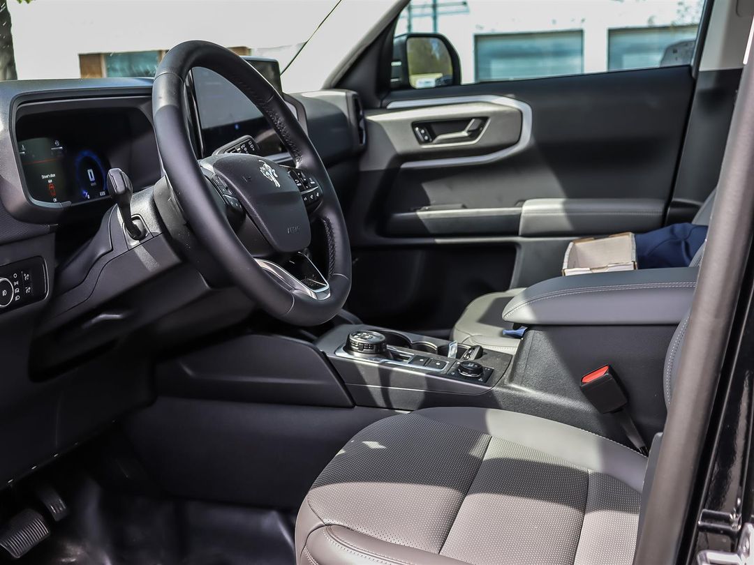 new 2025 Ford Bronco Sport car, priced at $52,685