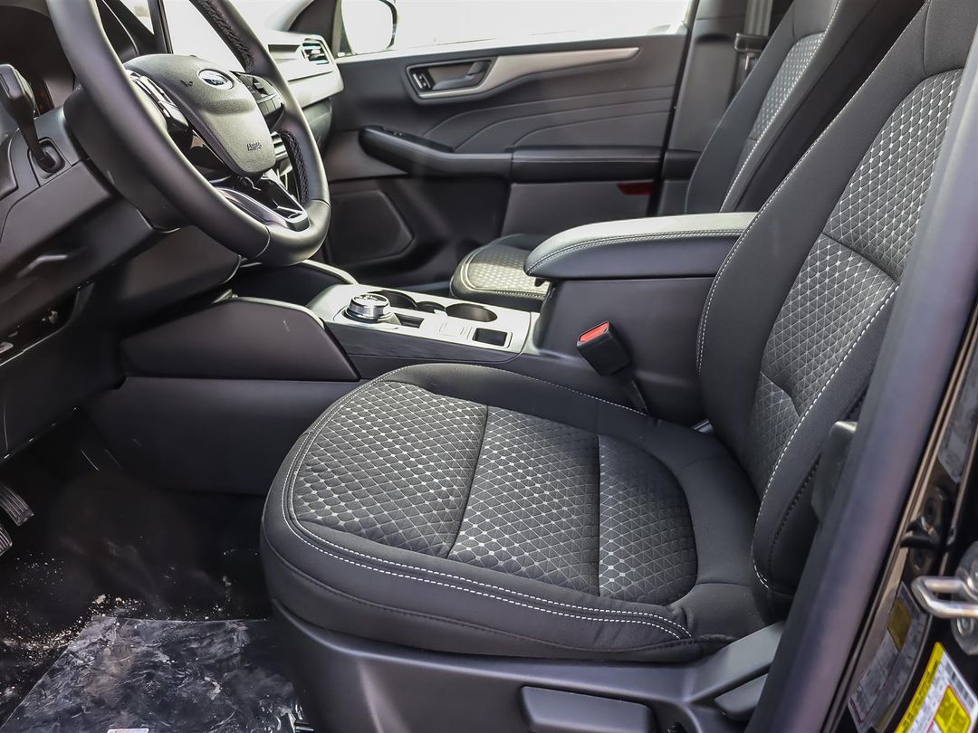 new 2025 Ford Escape car, priced at $39,744