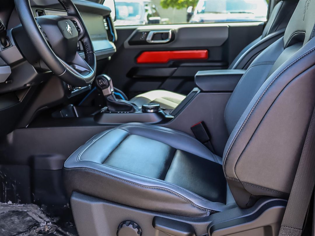 used 2024 Ford Bronco car, priced at $58,999