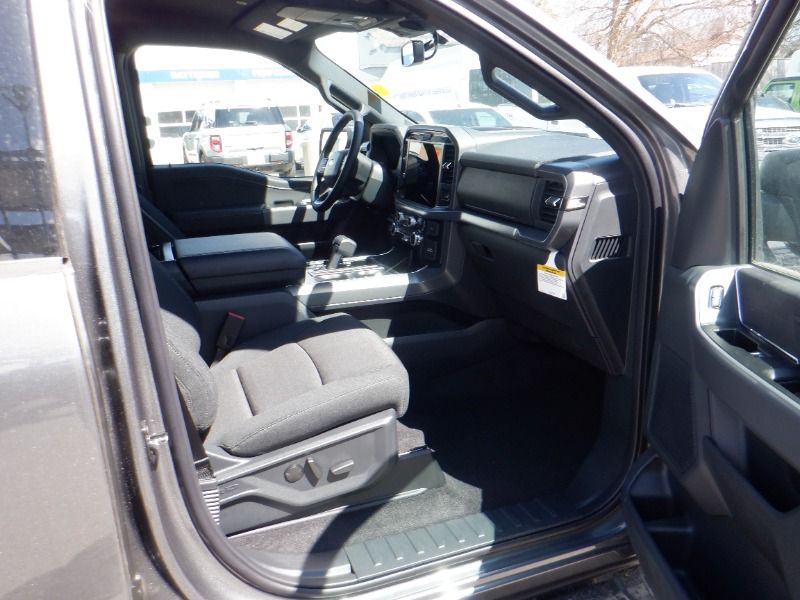new 2025 Ford F-150 car, priced at $77,860