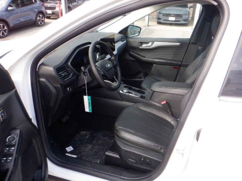 new 2025 Ford Escape car, priced at $50,544