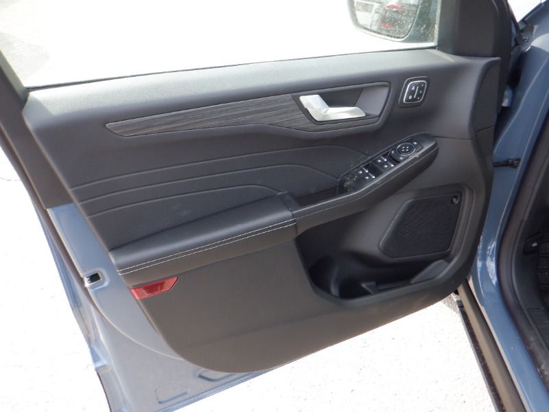 new 2025 Ford Escape car, priced at $49,144