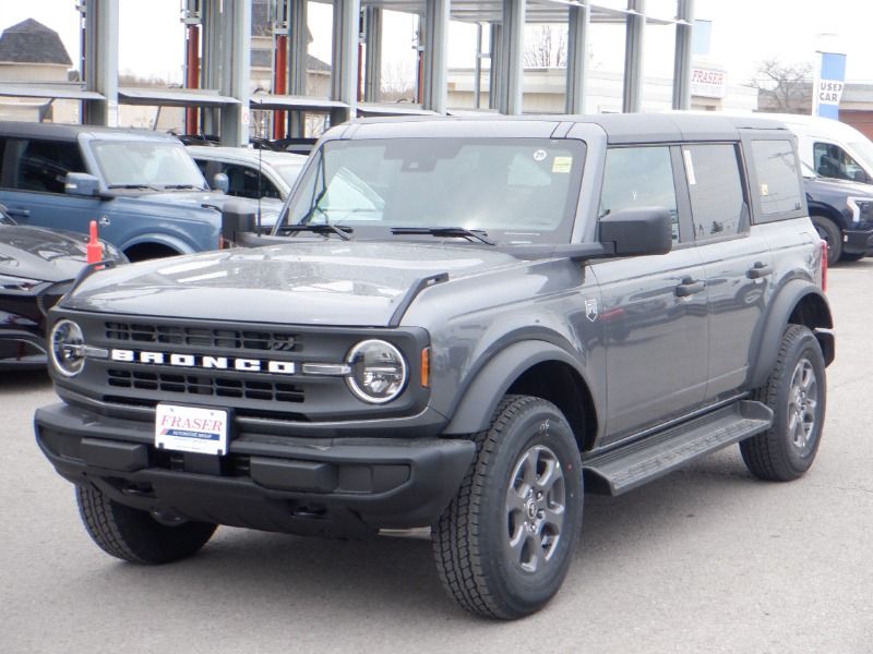new 2025 Ford Bronco car, priced at $60,220