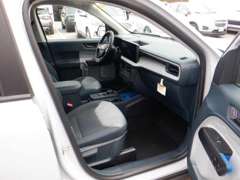 new 2025 Ford Maverick car, priced at $43,695