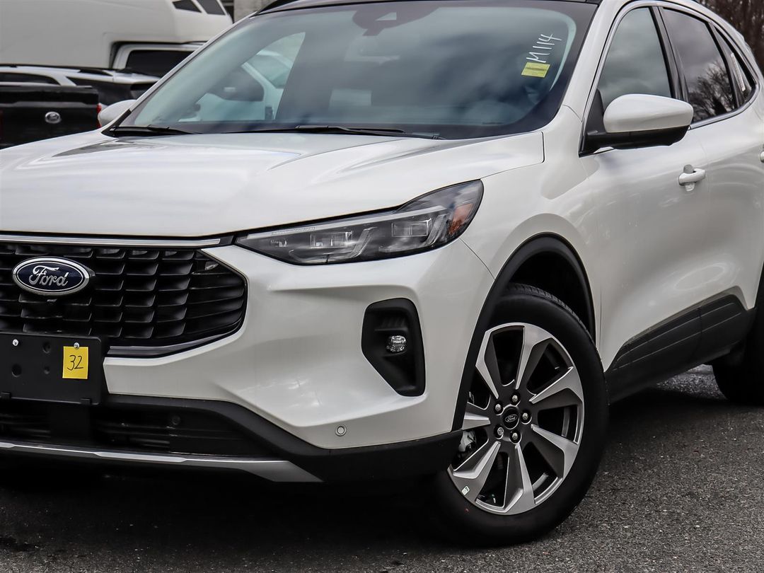 new 2025 Ford Escape car, priced at $45,444
