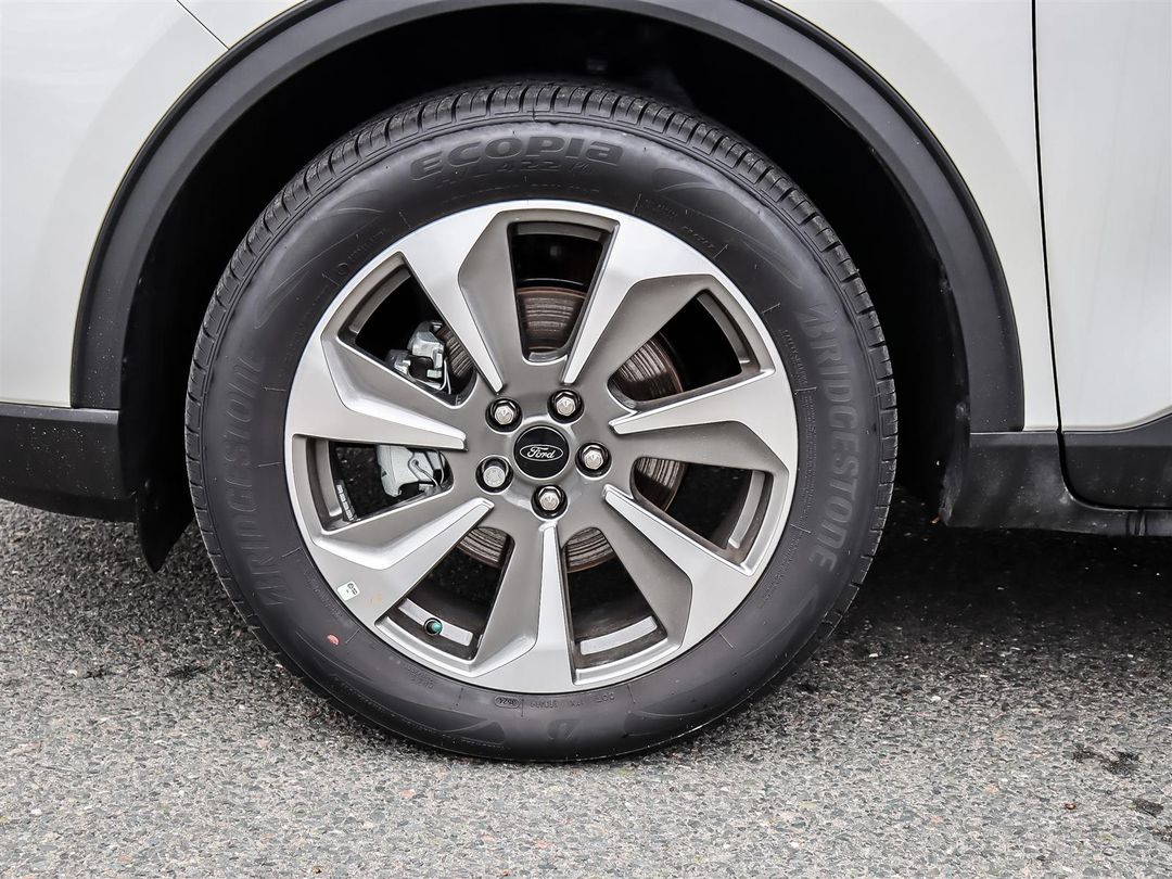 new 2025 Ford Escape car, priced at $45,444
