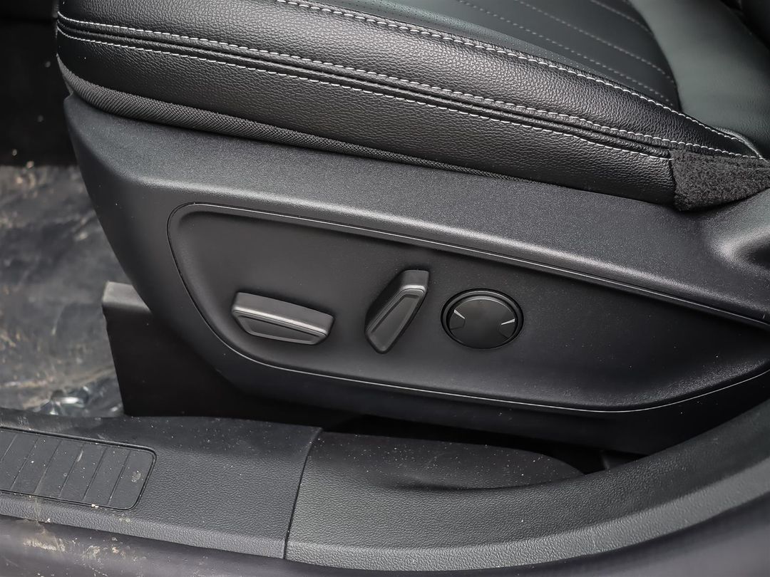 new 2025 Ford Escape car, priced at $45,444