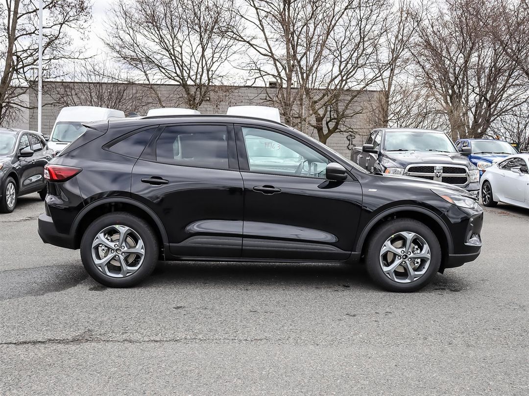 new 2025 Ford Escape car, priced at $40,844
