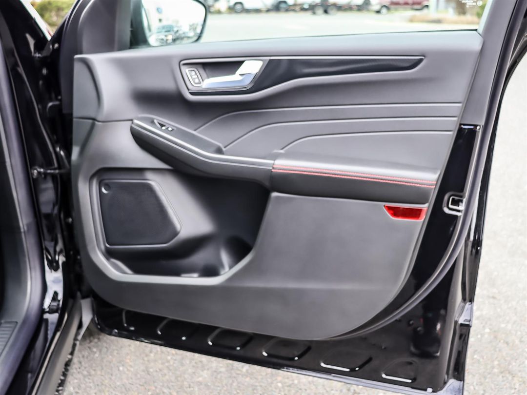 new 2025 Ford Escape car, priced at $40,844