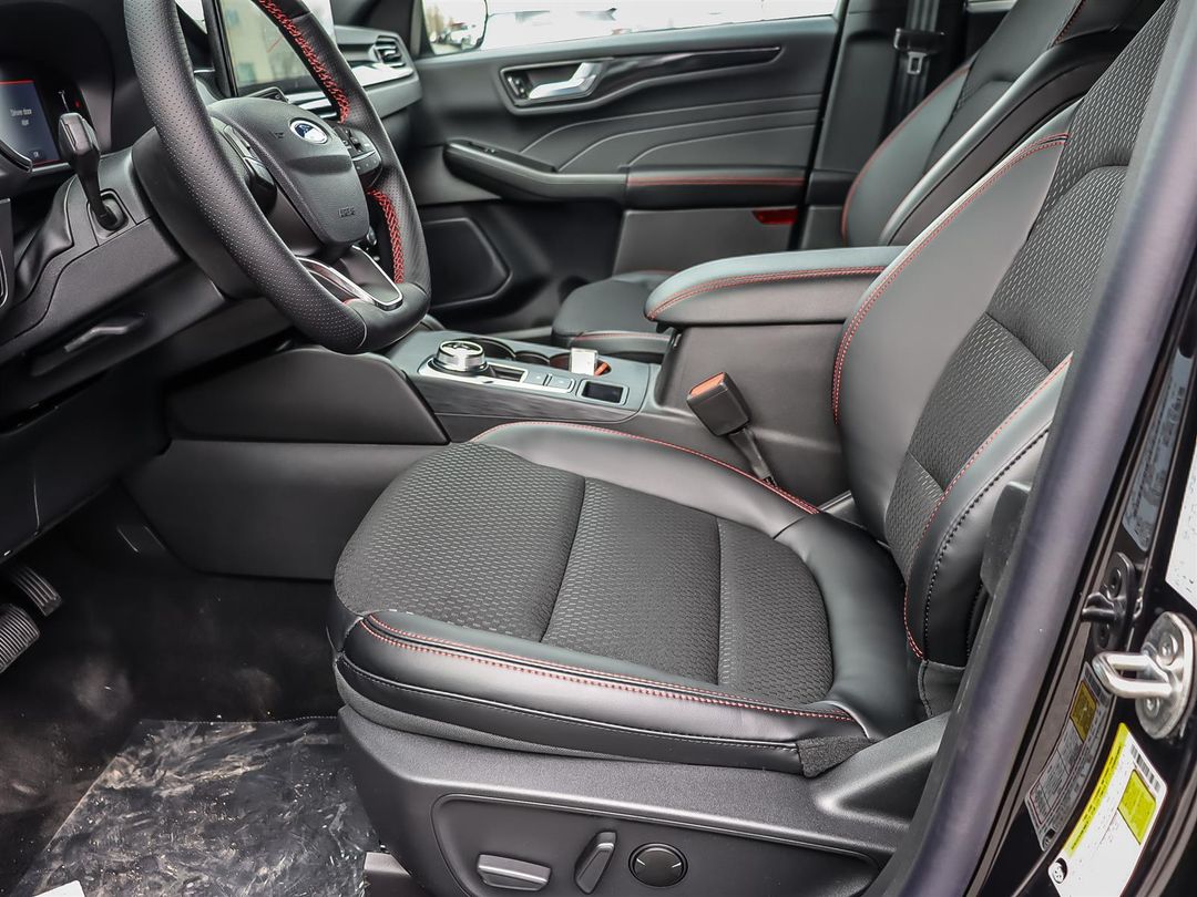 new 2025 Ford Escape car, priced at $40,844