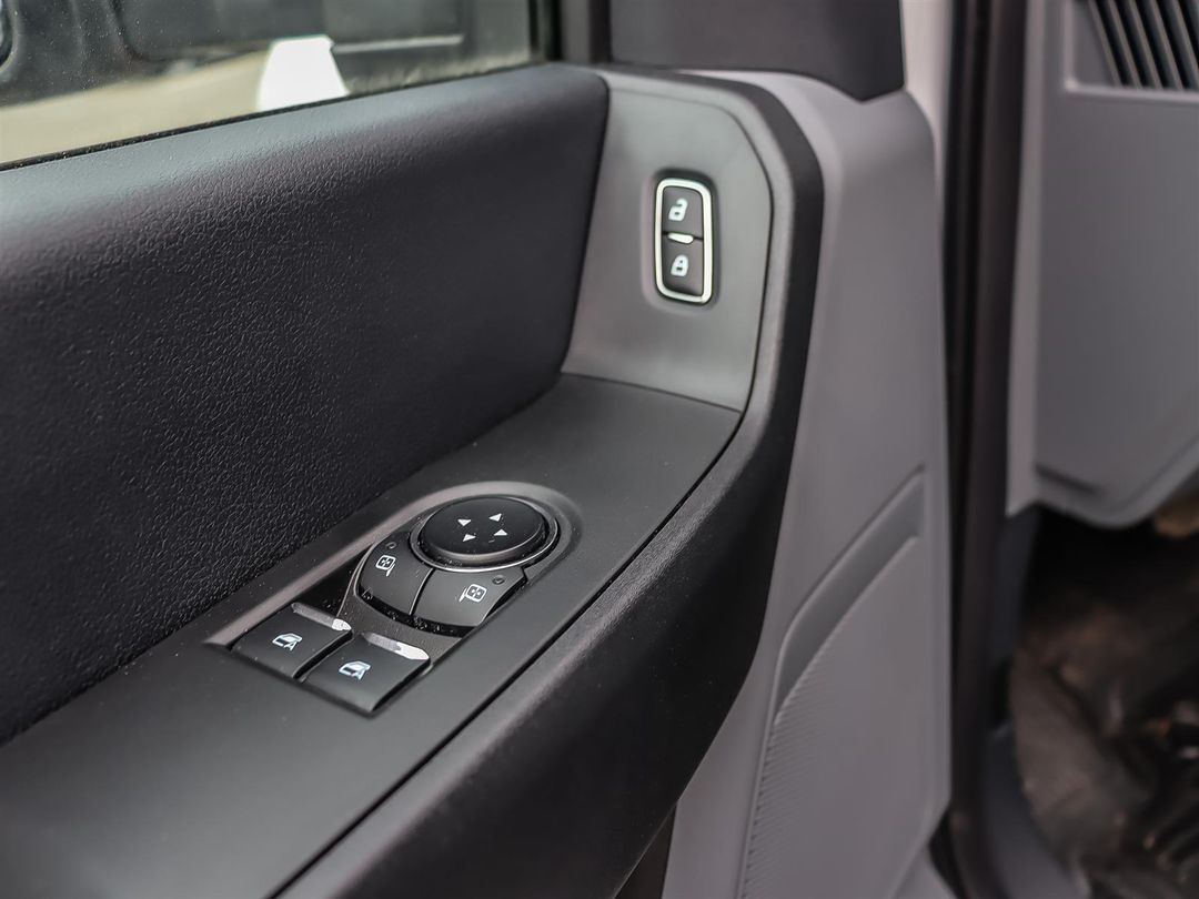 new 2025 Ford Super Duty F-550 DRW car, priced at $92,394