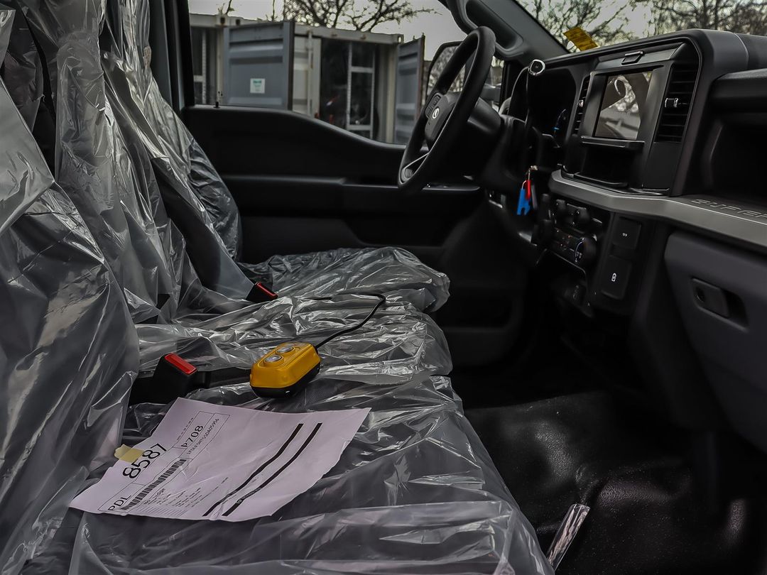 new 2025 Ford Super Duty F-550 DRW car, priced at $92,394