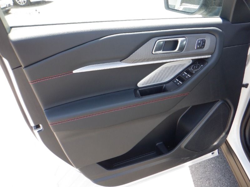 new 2025 Ford Explorer car, priced at $72,680